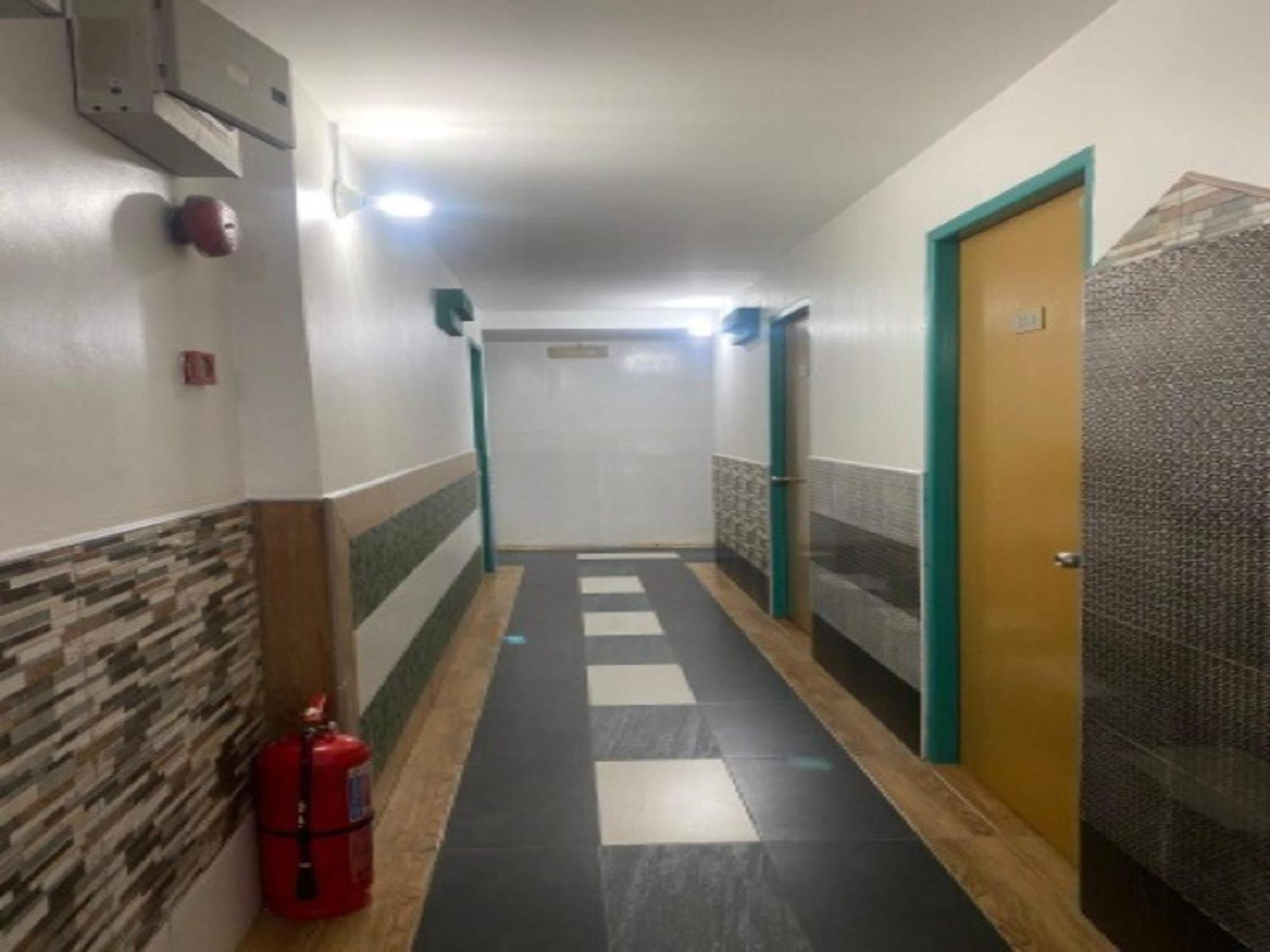 Oyo 90979 Sianglory Inn Kota Kinabalu Eksteriør bilde